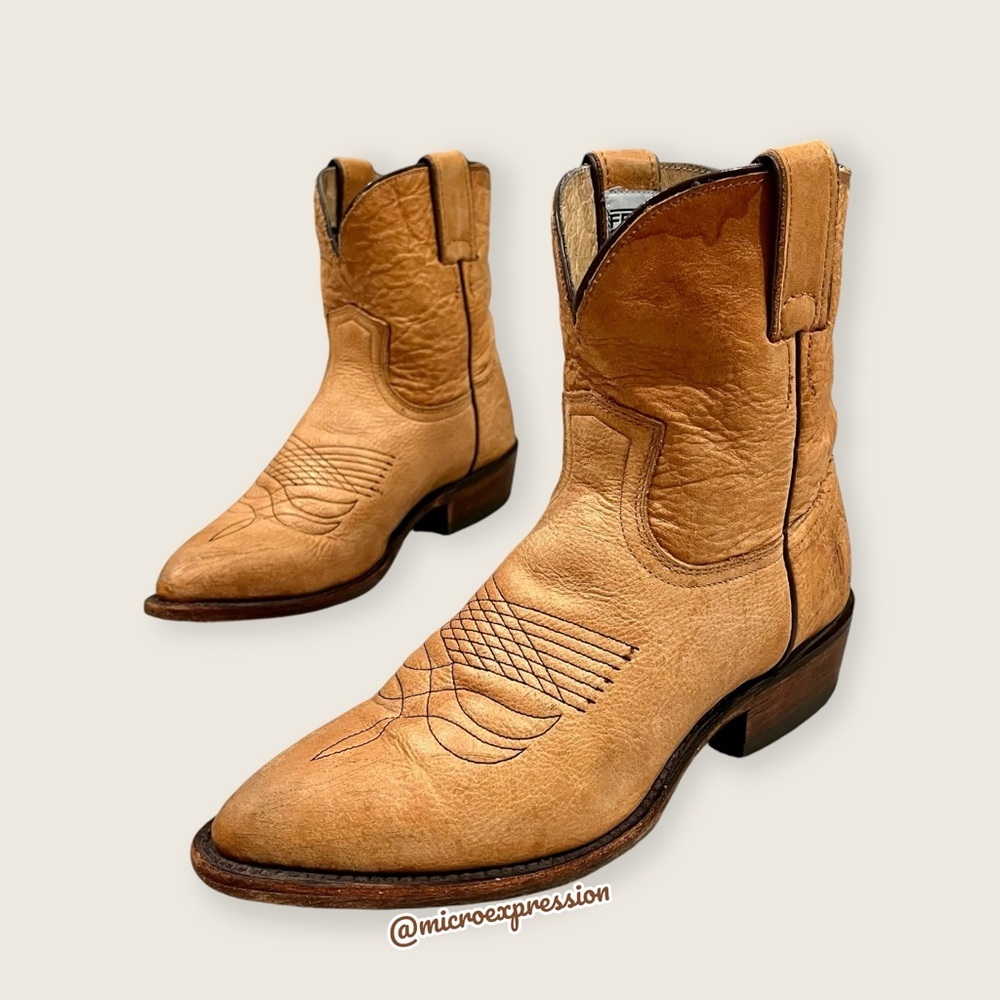 $379 Frye Billy Pull On Sunflower Tan/Beige Distressed Leather Cowboy Short Boot - Picture 11 of 15